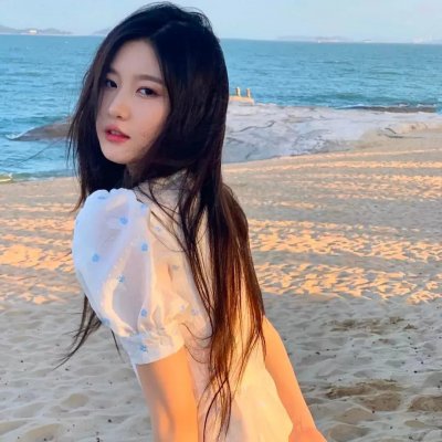 关于莉莉周的一切